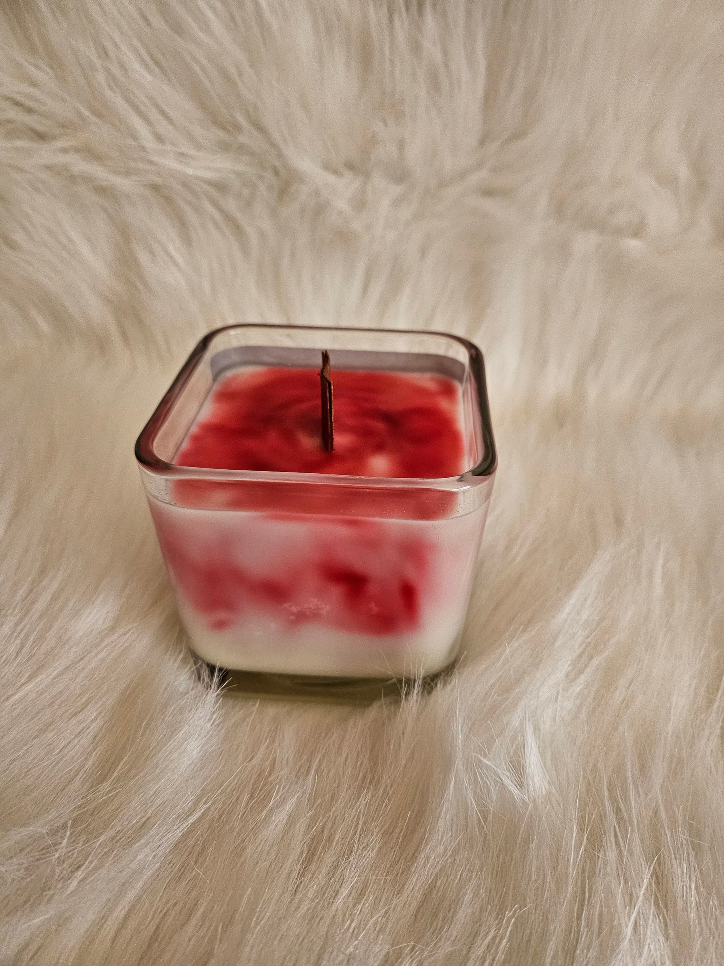 Poppen Candles Strawberry Cheesecake Swirl 10oz